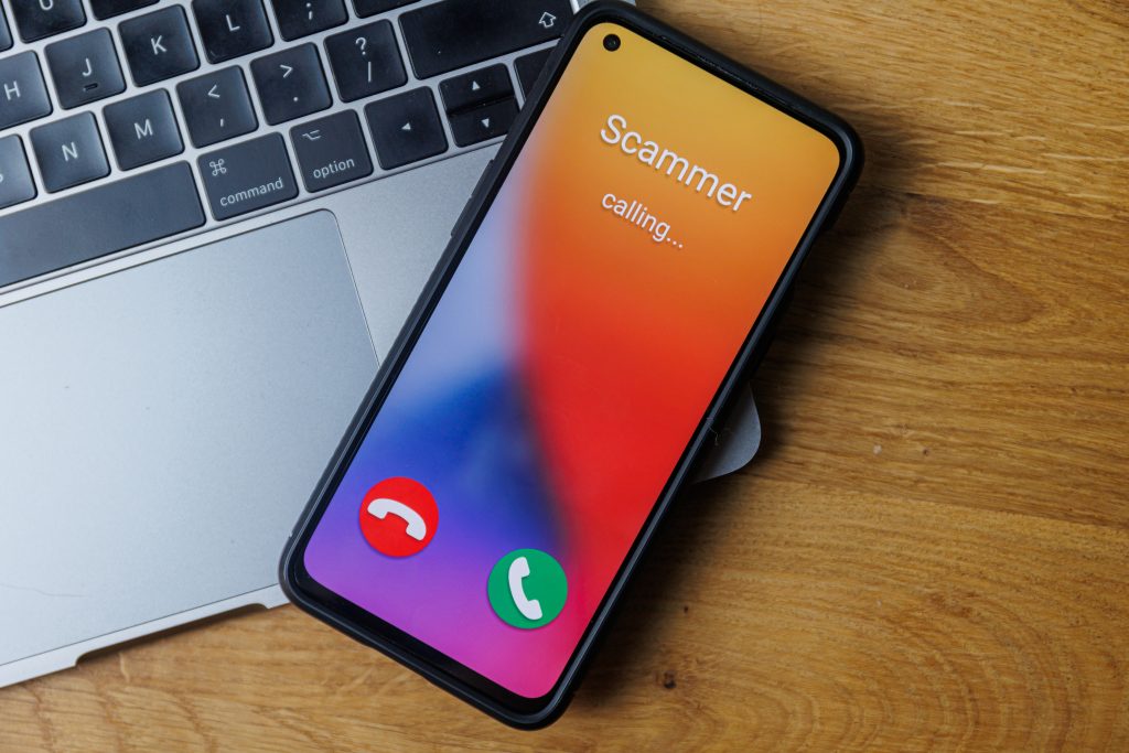 scammer calling phone